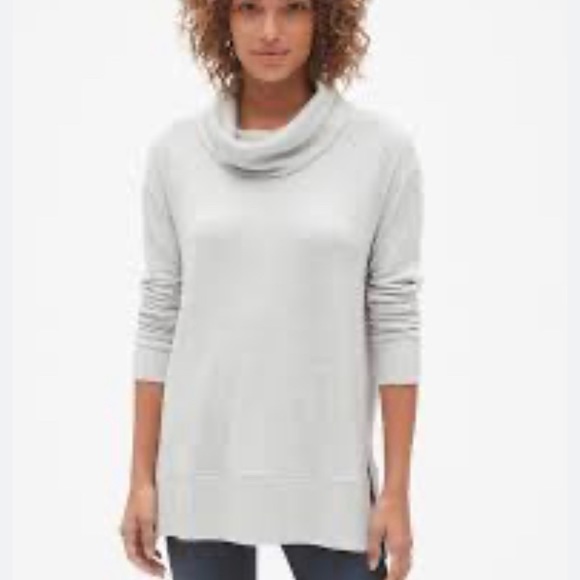Gap Softspun Pullover Gray Turtleneck, Size Medium - Picture 8 of 8